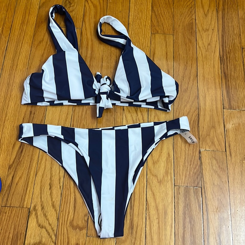 Shein Swim Suit Bathing Suit Large White/ Blue Stripes